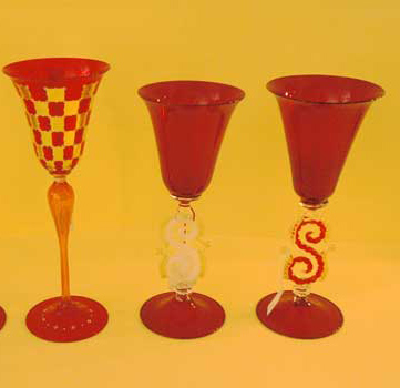 antiquariato: Murano goblets, red color