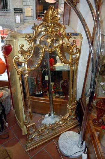 antiquariato: Golden mirror