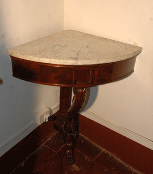 antiquariato: Antique consolle, in walnut and marble, Genova, first part of XIX century