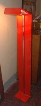 antiquariato: Red lamp