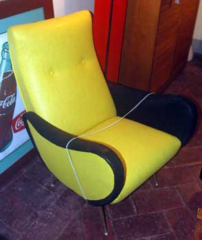 antiquariato: Couple of chair, yellow and black