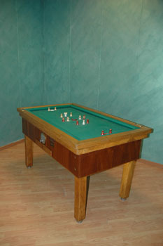 antiquariato: Billiard table