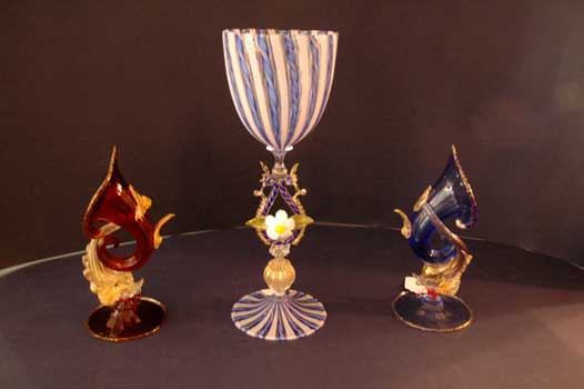 antiquariato: Murano collection goblet, with two cornucopie with fish