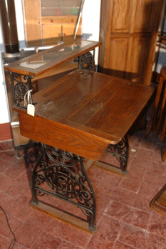 Antique school desk in wood and iron